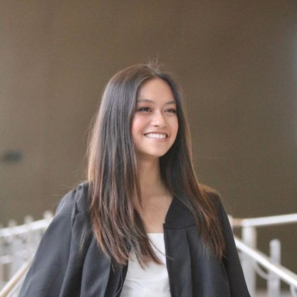 Meet your Posher, Vanessa